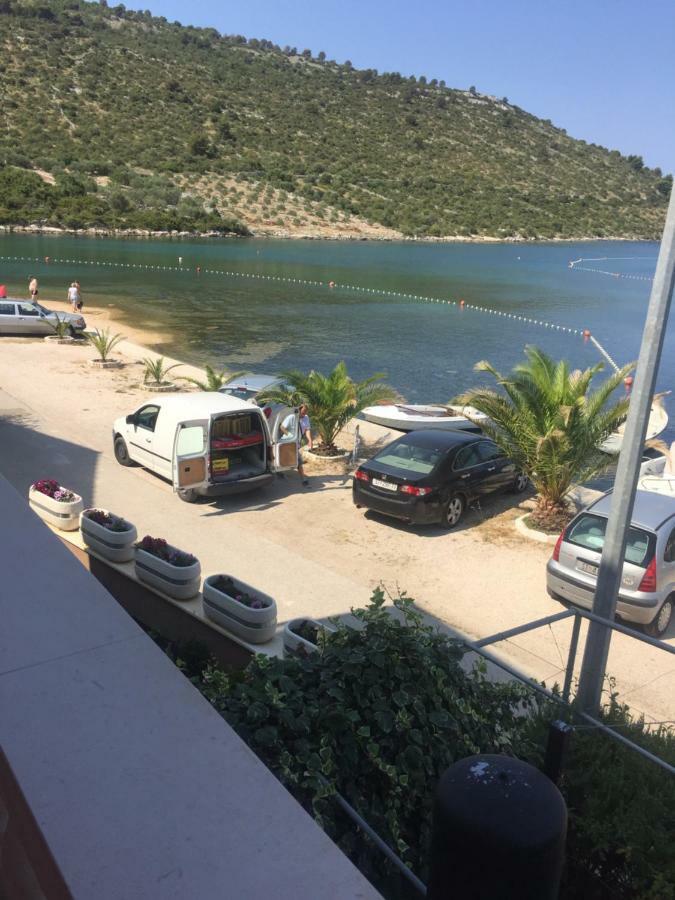 Ivo Apartments Rogoznica  Eksteriør billede